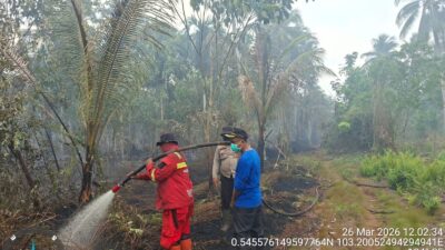 Polisi Bersama Tim Gabungan Lakukan Pendinginan Hotspot di Kuala Kampar, Situasi Terkendali