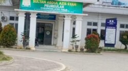 Diduga Dokter Piket Tidak Bertugas, Pasien di RSUD Sultan Abdul Aziz Syah Peureulak Tanpa Pengawasan
