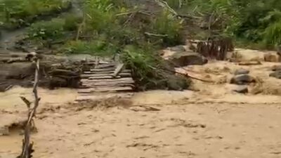 Jembatan Perkebunan Warga Buge Ara Kembali Hanyut Diterjang Arus Sungai