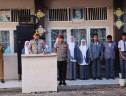 Hari Pertama Masuk Sekolah, Kapolres Aceh Tengah Ajak Siswa Gemar Baca Alquran dan Hindari Bullying