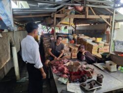 Pastikan Stabilitas Harga Bahan Pokok Pasca Lebaran, Sat Reskrim Polres Karangasem Rutin Inspeksi di Pasar Tradisional 