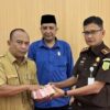 Kajari Terima Pengembalian Kerugian Negara Dalam Penyelidikan Dugaan Tipikor di BAITUL MAL Bireuen