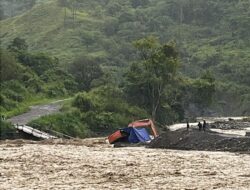 Banjir Bandang Kembali Terjang Desa Burlah Pasca Bencana Sebelumnya