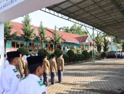 Polres Aceh Tengah Gelar “Saweu Sikula”, Polisi Jadi Pembina Upacara di Sejumlah Sekolah