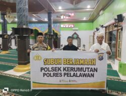 Gerakan Subuh di Masjid, Polsek Kerumutan Perkuat Silaturahmi dengan Warga