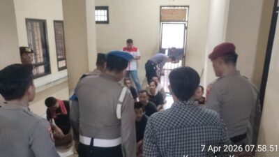 Sipropam Polres Karangasem Lakukan Pengawasan dan Pengecekan Personil Jaga Tahanan, Piket Fungsi dan Kondisi Ruang Tahanan
