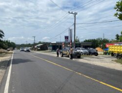 Pengaturan Lalu Lintas di Jalintim, Polisi Jaga Kelancaran dan Keamanan