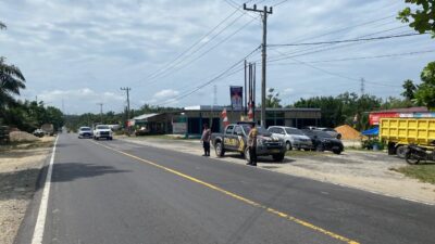 Pengaturan Lalu Lintas di Jalintim, Polisi Jaga Kelancaran dan Keamanan