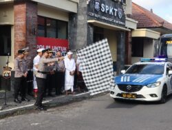 Perkuat Iman dan Taqwa, Kapolres Karangasem Lepas Rombongan Tirtayatra ke Pura Besakih