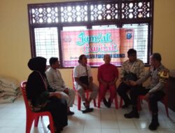 Jumat Curhat Polsek Pangkalan Kerinci, Warga Dorong Siskamling Kembali Aktif