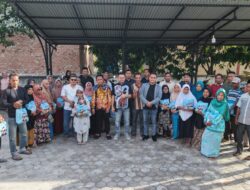 Berbagi Dalam Kegiatan”Jumat Berkah” PT.Green Palma Riau Jaya Bersama Polsek kampar Bantu Warga Kurang Mampu dan Santunan Anak Yatim