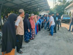 Berbagi Dalam Kegiatan”Jumat Berkah” PT.Green Palma Riau Jaya Bersama Polsek kampar Bantu Warga Kurang Mampu dan Santunan Anak Yatim