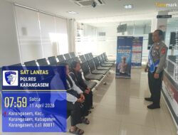 Satpas Polres Karangasem Berikan Pelayanan Prima Kepada Masyarakat, dengan Senyum Ramah dan Santun 