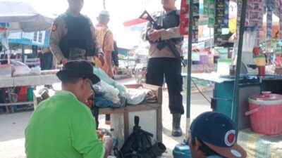 Patroli Pasar Tradisional, Polisi Wujudkan Rasa Aman Pedagang dan Pembeli