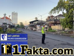 Rutinitas Unit Turjawali Sat Lantas Lakukan Gatur Lalin di Pos 3 Patung Salak Jasri