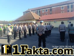 Propam Polres Karangasem Lakukan Absensi dan Pengawasan saat Apel Pagi Personel Polres Karangasem