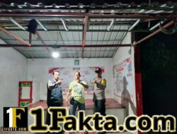 Patroli Malam, Polisi Tinjau Pos Kamling di Pangkalan Kerinci