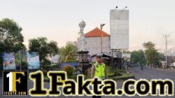 Pastikan Kelancaran Arus Lalulintas, Unit Turjawali Sat Lantas Lakukan Gatur Lalin di Pos 3 Patung Salak Jasri