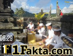 Perkuat Spiritualitas dan Perawatan Sarpras, Polsek Bebandem Gelar Persembahyangan Tumpek Landep