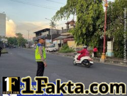 Pastikan Kelancaran Arus Lalu lintas, Unit Turjawali Sat Lantas Lakukan Gatur Lalin, di Pos 3 Patung Salak Jasri