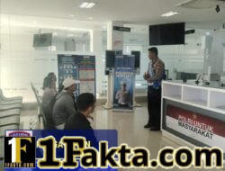 Berikan Pemahaman Etika Berkendara, Satlantas Polres Karangasem Mengedukasi Pemohon SIM Baru