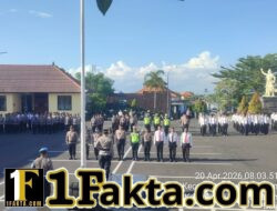 Propam Polres Karangasem Lakukan Absensi dan pengawasan Apel Pagi Jam Pimpinan Personel Polres Karangasem