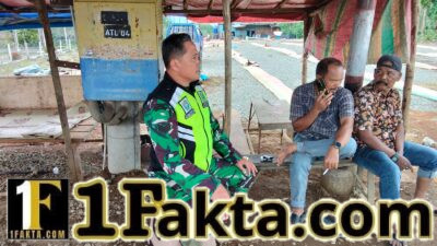 Babinsa Koramil 07/Atu Lintang Pererat Hubungan dengan Warga Lewat Komsos