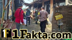 Lindungi Warga dari Ancaman Rabies, Babinsa Dampingin Pemberian Vaksin Terhadap Hewan Peliharaan