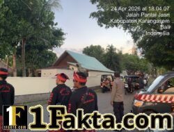 Sinergi Polri dan Pecalang Amankan dan Kawal Iring-iringan Upacara Ngaben Masal Desa Adat Bebandem