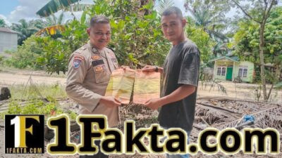 Cegah Karhutla, Polisi Kerumutan Sosialisasikan Maklumat Kapolda Riau ke Warga