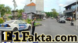 Pastikan Lalulintas Berjalan Lancar,  Unit Turjawali Sat Lantas Lakukan Gatur Lalin di Pos 3 Patung Salak Jasri