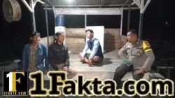 Patroli Malam, Polsek Kerumutan Cek Pos Kamling di Desa Banjar Panjang