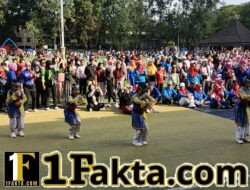 Ribuan Warga Meriahkan HUT ke-5 PORSI, Senam Massal Guncang Alun-alun Ahmad Yani Tangerang