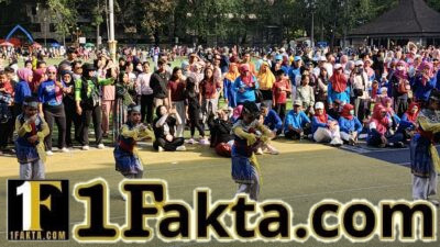 Ribuan Warga Meriahkan HUT ke-5 PORSI, Senam Massal Guncang Alun-alun Ahmad Yani Tangerang