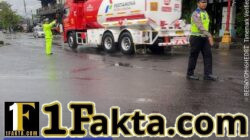 Pastikan Kelancaran Arus Lalulintas, Unit Turjawali Sat Lantas Lakukan Gatur Lalin di Pos 3 Patung Salak Jasri