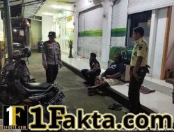 Pastikan Situasi di Kawasan Objek Vital Kondusif, Polsek Selat Intensifkan Giat Blue Light Patrol 