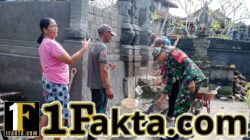 Babinsa Jatiluwih Hadir di Tengah Warga, Penyengker Merajan Diperbaiki Bersama