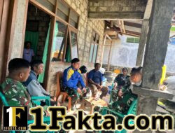 Suasana Akrab Satgas TMMD Bersama Masyarakat Umbu Wangu