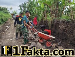 Gotong Royong TNI dan Warga, Pentalutan Jalan Tani Sasaran 4 Terus Berjalan