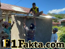 Pemasangan Atap MCK Selsai, Kini Siap Digunakan Warga Aelipo