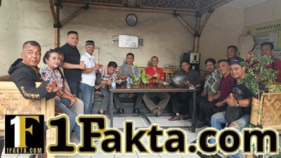 Puluhan Advokat Tergabung Dalam AVATAR Law Firm Datangi Polsek Tangerang, Kawal Kasus Pengeroyokan Coki Siregar