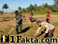 TNI-Polri dan Warga, Lapangan Umum Wongaya Gede Bersih dalam Semangat Gotong Royong