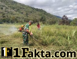 Babinsa Koramil 06/Jagong dan Warga Gelar Karya Bakti di Desa Berawang Dewal
