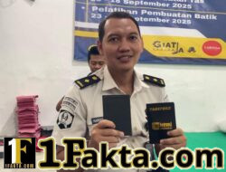 Dari Balik Tembok, Lahir Karya Bernilai: Warga Binaan Lapas Sidoarjo Produksi Cover Paspor Berkualitas