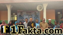 Direktur Utama PT Green Palma Riau Jaya Pebriyan Winaldi, Bagikan 100 Paket Sembako dan 100 Karung Beras ” Bentuk Peduli Masyarakat Kampar “