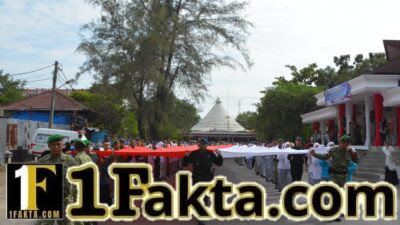 Kirab Bendera Merah Putih 81 Meter Kobarkan Semangat Kemerdekaan di Kota Langsa
