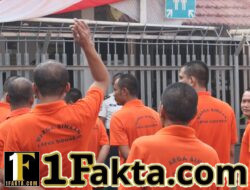 Pagi Dimulai dengan Disiplin, WBP Lapas Sidoarjo Ikuti Senam dan Pengarahan Petugas