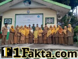 Pimpin Upacara di SMPN 10 Takengon, Serka Sukardi Gayo Ingatkan Siswa Jauhi Bullying dan Pergaulan Negatif