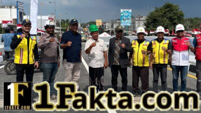 HRD Tinjau Jembatan Baru Kreung Tingkeum Kutablang, Berharap Ekonomi Masyarakat Kembali Normal