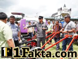 527 Alsintan Disalurkan Pemkab Taput, Bupati Tegaskan Tak Boleh Berhenti di Seremoni